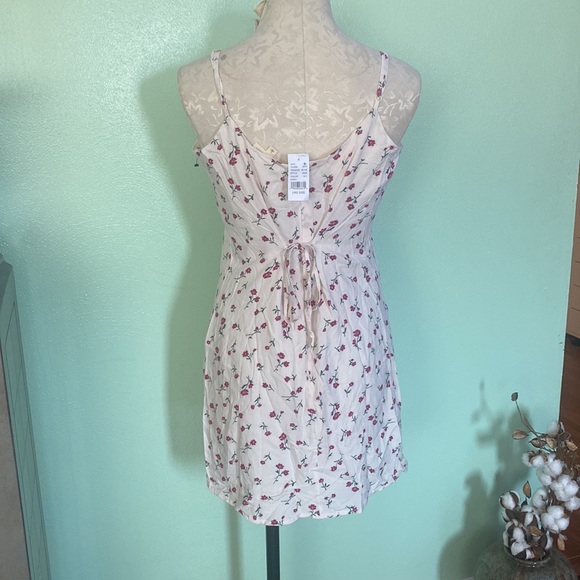 Pacsun L.A. Hearts Ivory Floral Mini Dress - Picture 2 of 5